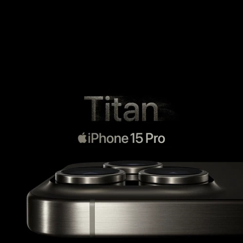 apple iphone titan